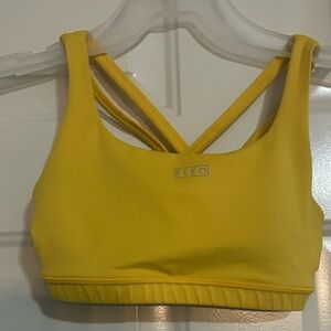 Fleo Isla  4 back strap sports bra sz S